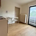 Kleines Ruhiges Apartment Mit Wlan Und Smart Tv App C